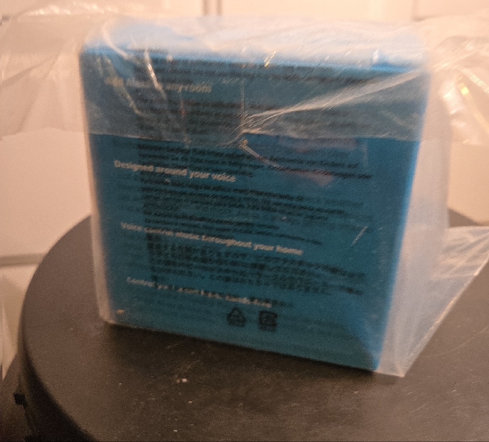 Amazon Echo Dot Alexa Never Used Or Hooked Up - Picture 6 of 7